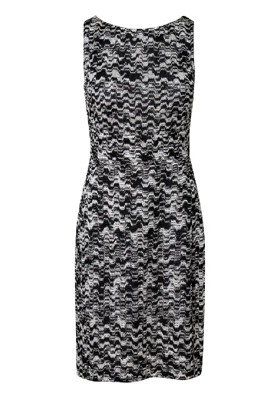 Black and White Sleeveless Dress