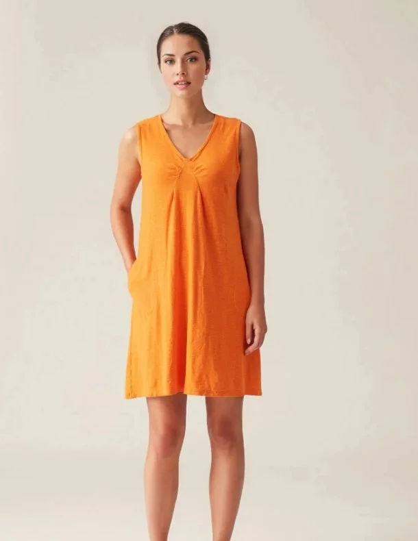 CUT LOOSE SLEEVELESS TUCK SHIFT DRESS