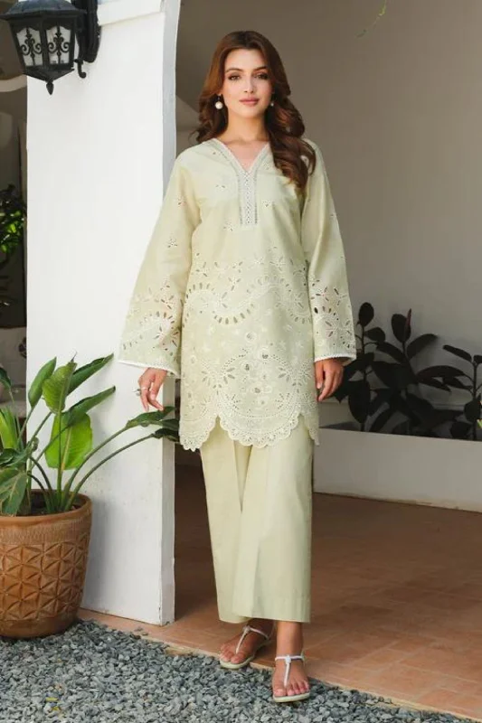 Pakistani Lawn 2PC Suit