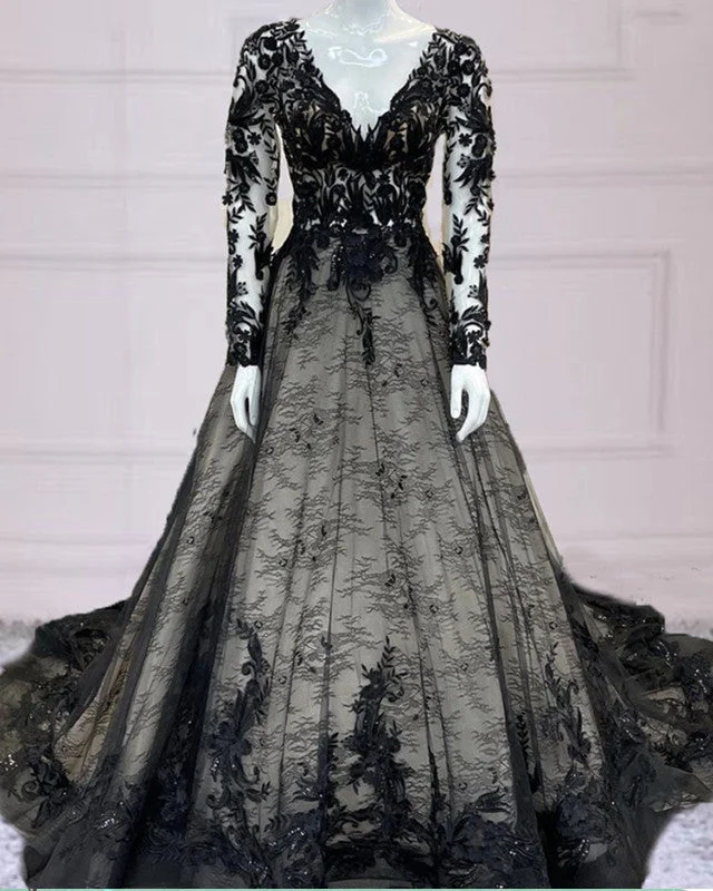 Gothic Black Lace Wedding Dresses Long Sleeves